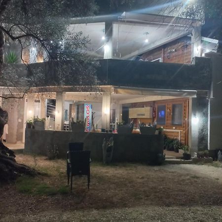 Nana Dea 2 Apartamento Utjeha Exterior foto