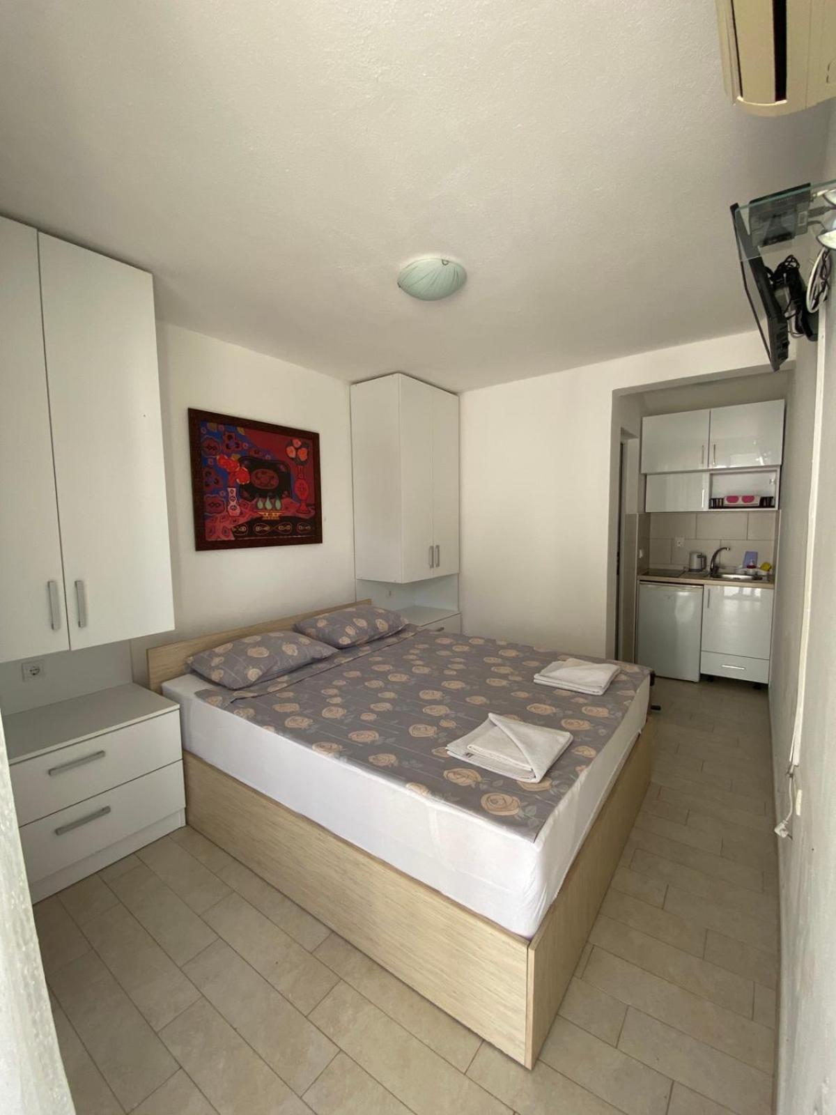 Nana Dea 2 Apartamento Utjeha Exterior foto